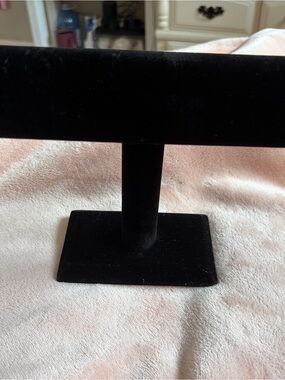 Black Velvet Jewelry T-Bar Display Stand